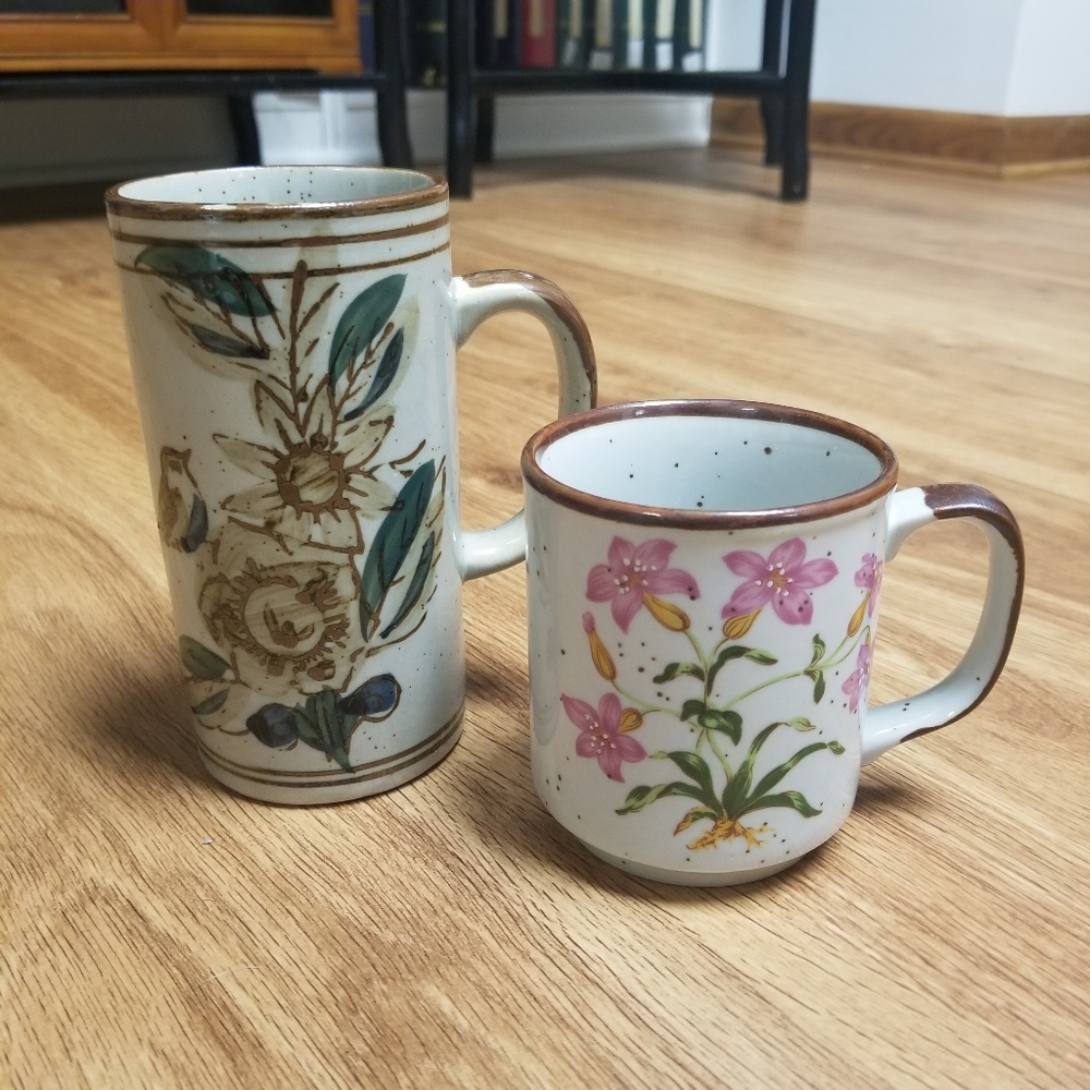 Set of Two Mismatched Speckled Stoneware Tall and Short Floral Coffee Mugs Japan